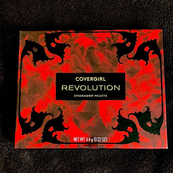 Eye shadow palette - Picture 1 of 3